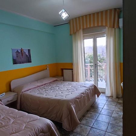 Hotel San Francesco Terme Spezzano Albanese ภายนอก รูปภาพ