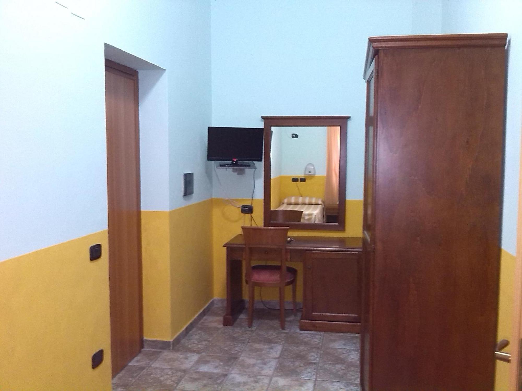 Hotel San Francesco Terme Spezzano Albanese ภายนอก รูปภาพ