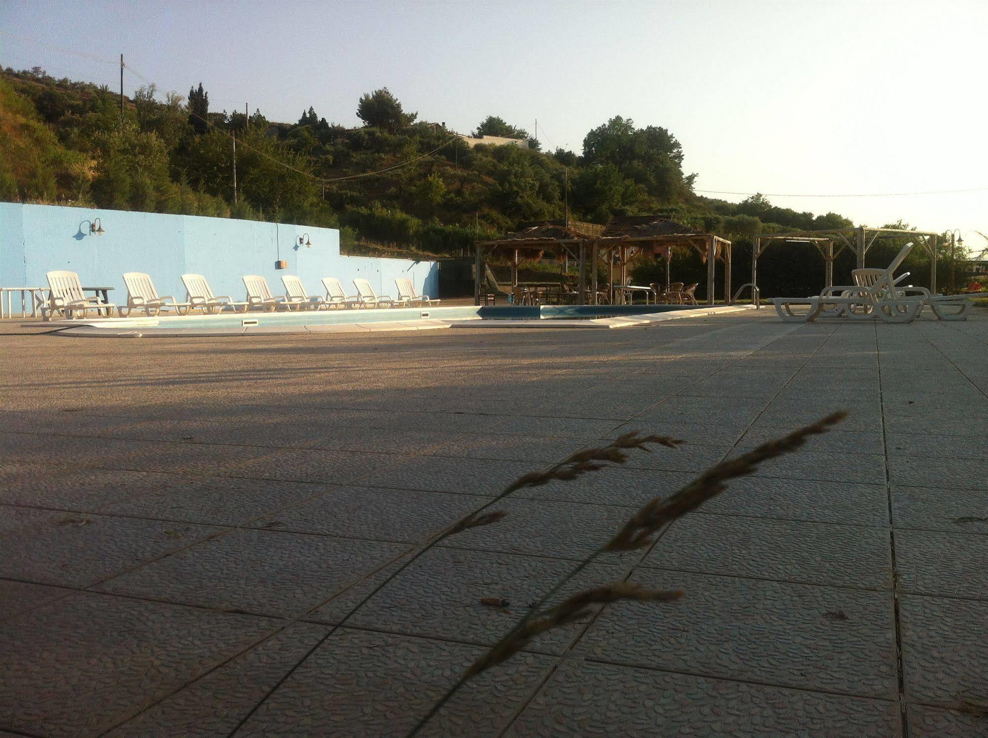 Hotel San Francesco Terme Spezzano Albanese ภายนอก รูปภาพ